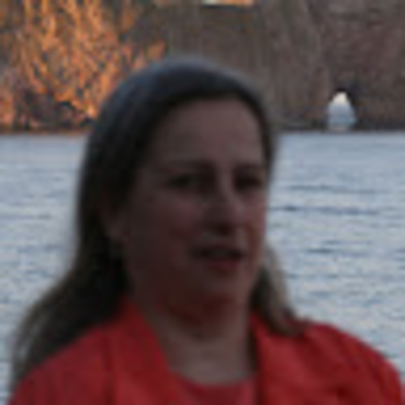 Meet your Posher, Monique - Picture 1 of 1